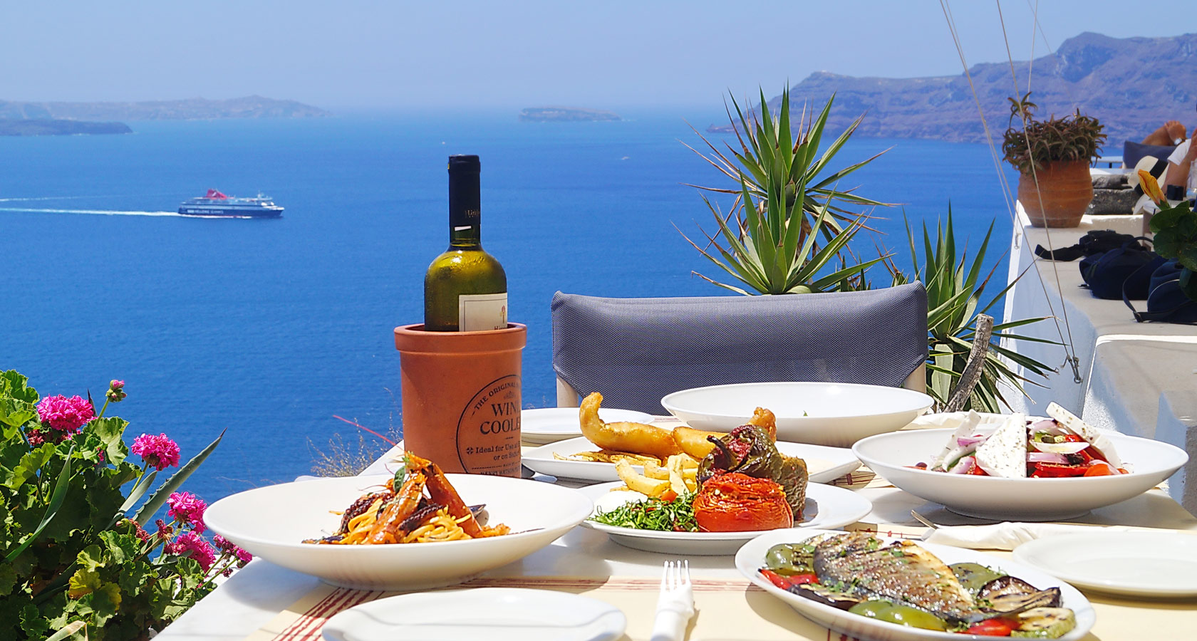 218 Cafe Restaurant In Santorini Santorini Restaurant Cafe Oia 