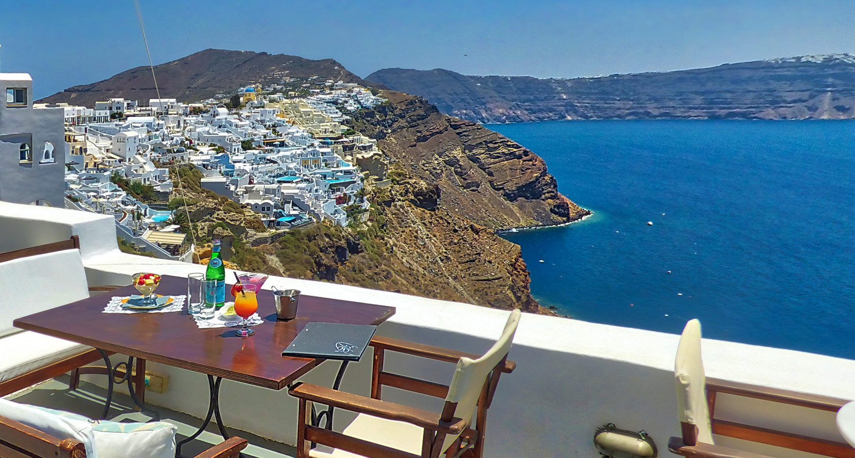 218° Santorini Café Restaurant in Oia 